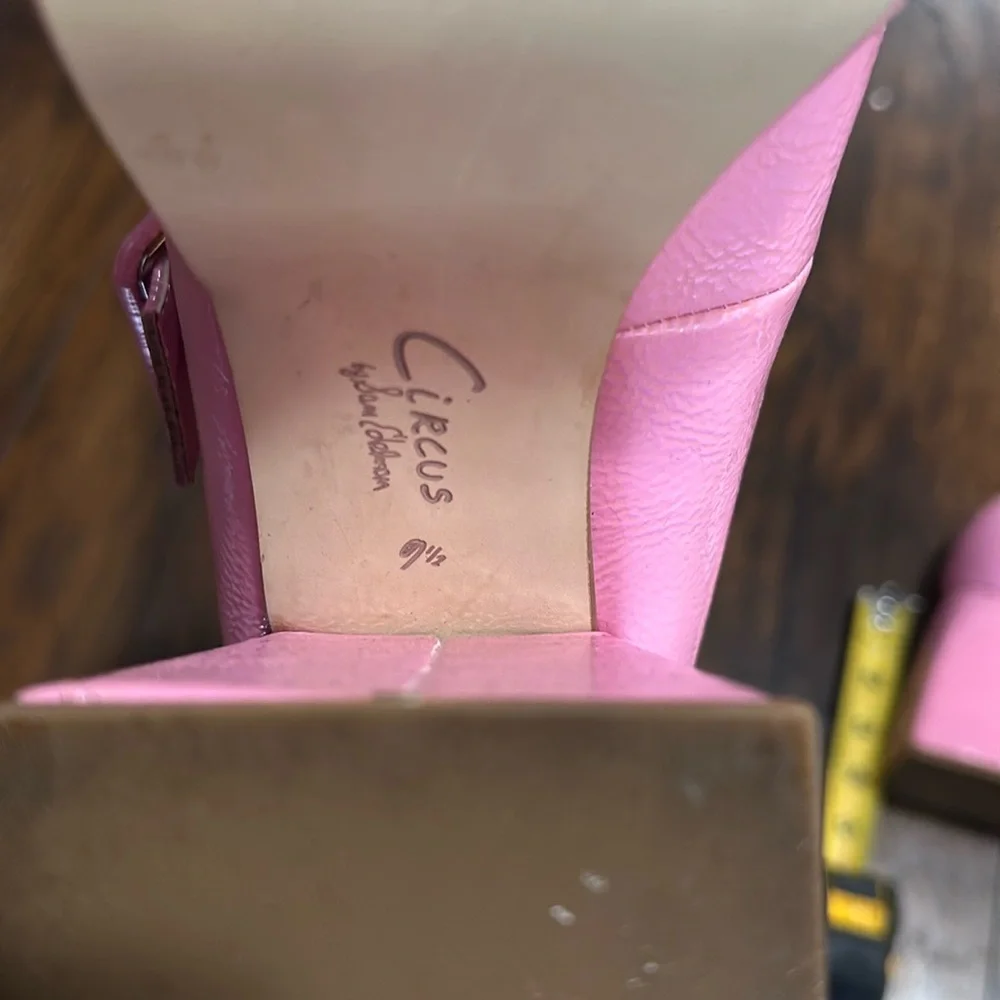 Mary Jane Khiara Shiny Textured Pink Platform Patent Leather Block Heeled Shoe